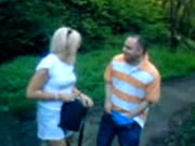 與公園認識的巨乳金髮騷婦尋找刺激